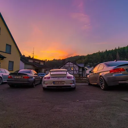 North Loop 公寓 阿德瑙